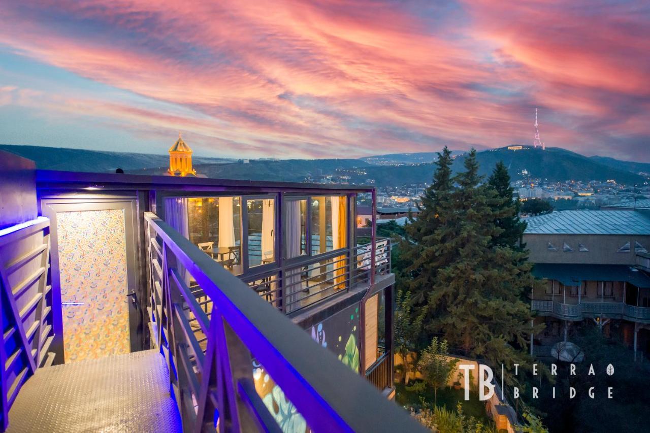 Hotel Terra Bridge Tbilisi Exterior foto