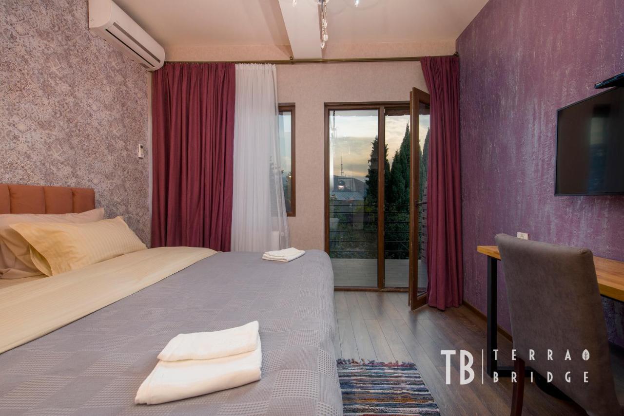 Hotel Terra Bridge Tbilisi Exterior foto