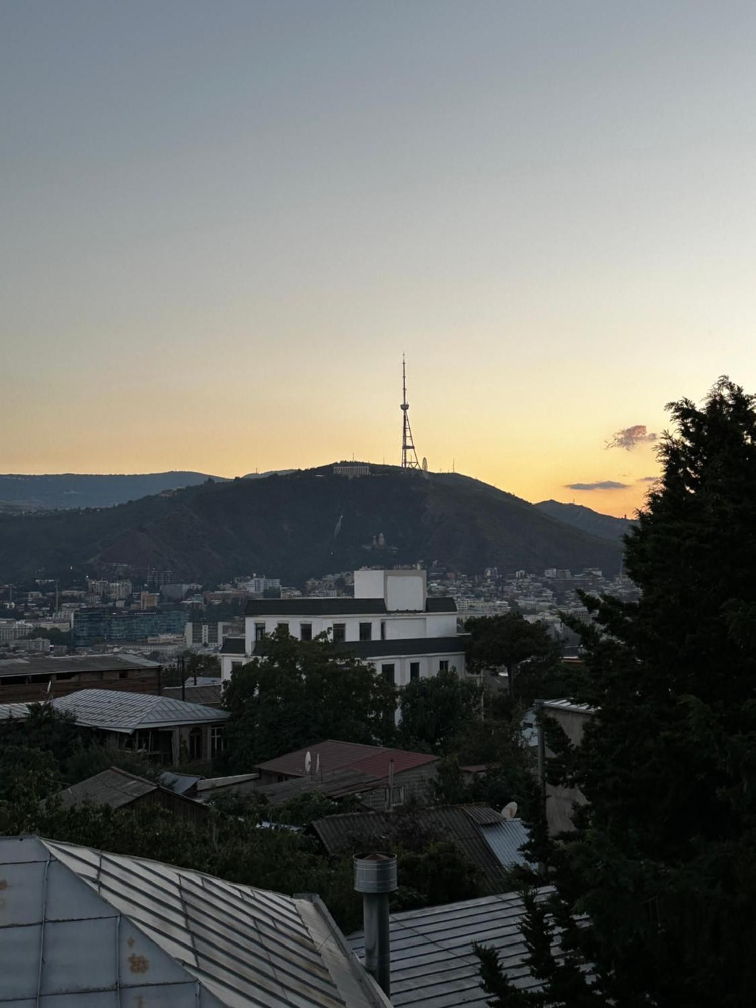 Hotel Terra Bridge Tbilisi Exterior foto